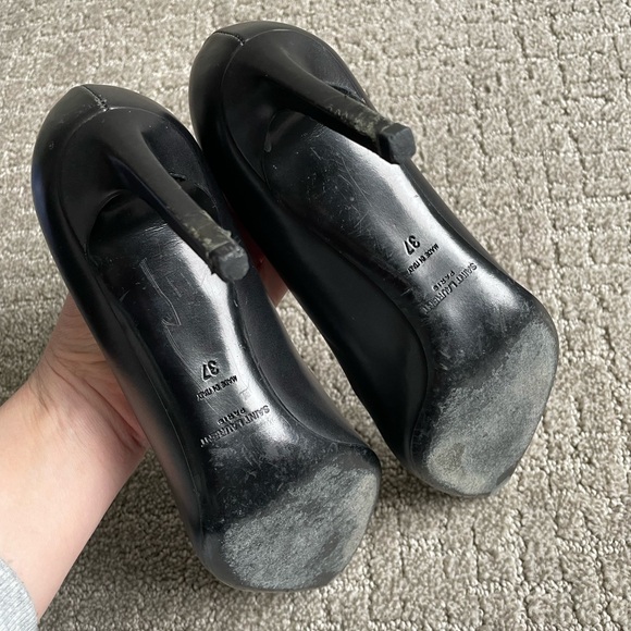 Saint Laurent Black Gold Studded Heels - Picture 6 of 7